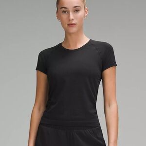 lululemon black swiftly tech short sleeve shirt 2.0 waist length size 4 NWT